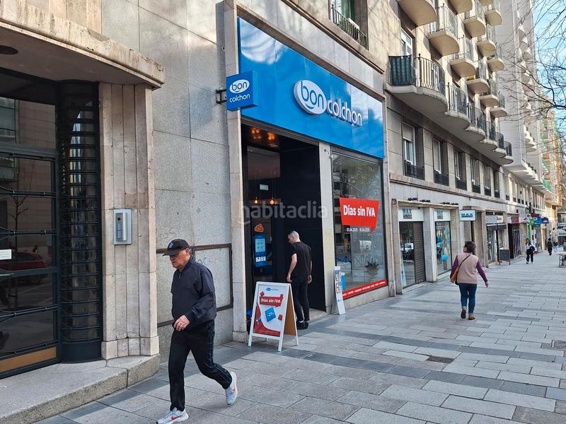 Foto b74cbbc2-dbde-453b-9444-4480ccdb0772. Local commercial dans Fuente del Berro Madrid