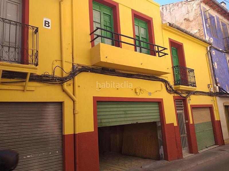 Foto 2552ed07-39da-4b0d-8ff1-39428b552587. Chalet in Centro Elda