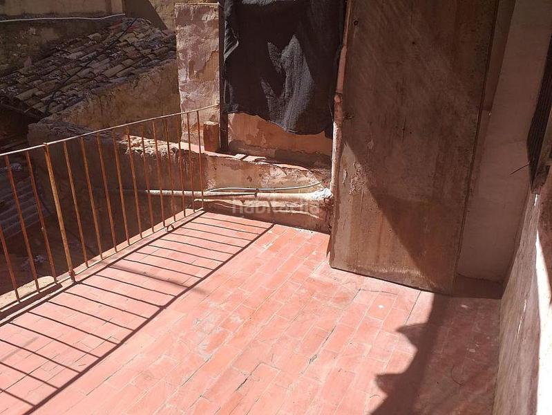 Foto d205aebd-a140-4617-a3bf-a8f9f6b9c3dd. Chalet in Centro Elda