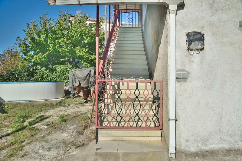 Foto d11cd6e5-9daf-4bef-a387-0d3f7c6fe1cd. Chalet solvia inmobiliaria casa en Verín
