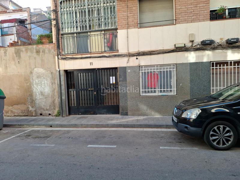 Foto cfa0db07-8bdb-497c-bb1d-aa8ef132bf1d. Locale commerciale in El Raval Santa Coloma de Gramenet