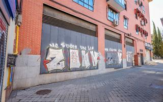 Local Comercial a C/ Eugenia de Montijo