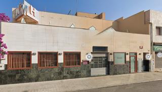Business premise  Av barcelona. Solvia inmobiliaria  locales montroig del camp