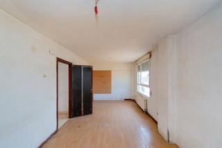 Casa aparellada  C/ alfonso xiii. Solvia inmobiliaria  chalet adosado fustiñana