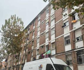 Pis  C/ rocafort. Solvia inmobiliaria  piso madrid