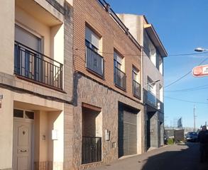 Maison jumelée  C/ el rabal. Solvia inmobiliaria  chalet adosado corbins