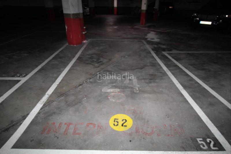 Foto e7f7d523-2944-47f6-a2d0-dabfb41e26c2. Alquiler parking coche solvia inmobiliaria garaje en Barcelona