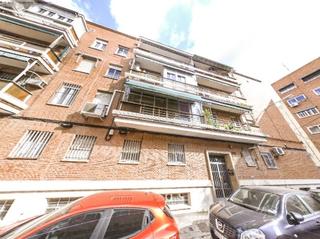 Pis  C/ ruíz ocaña. Solvia inmobiliaria  piso madrid
