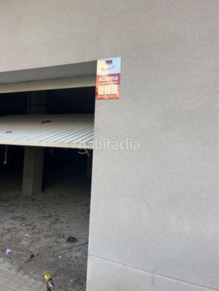 Foto 0beb7f18-0d2e-4f93-b9c2-660e7ad76259. Location local commercial dans Centro Puertollano