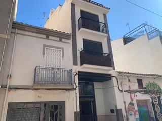 Gebäude  C/ san blas. Solvia inmobiliaria  edificio castellón de la planacastelló de l