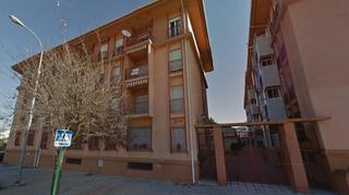 Aparcament cotxe  Periodista luis seco de lucena. Solvia inmobiliaria  garaje granada