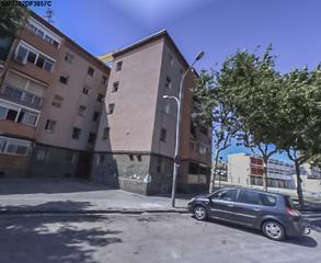 Pis  C/ alfonso xii. Solvia inmobiliaria  piso badalona