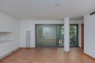 Pis  C/ sardenya. Solvia inmobiliaria  piso barcelona