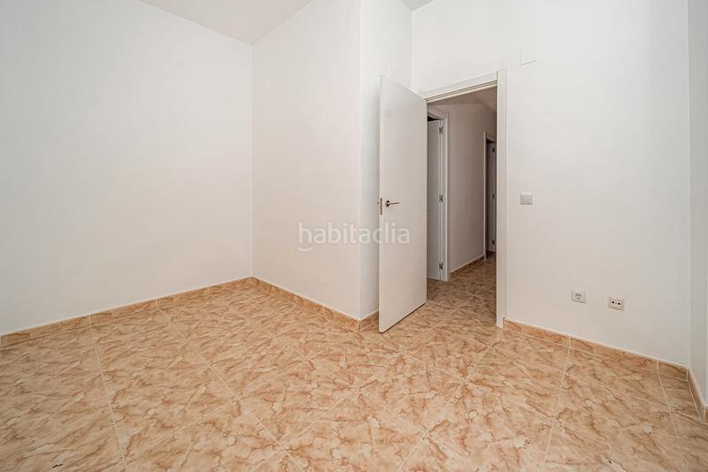 Foto a69ddcc3-824b-4ebe-8e35-aec90a614b55. Piso solvia inmobiliaria piso en Colonia Madrid Benidorm