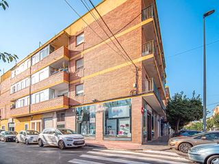 Etagenwohnung  C/ sol. Solvia inmobiliaria  piso llano de brujas