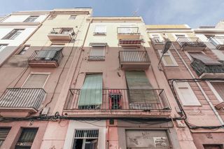 Pis  C/ estel. Solvia inmobiliaria  piso reus