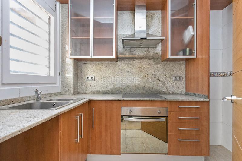 Foto 99861d8a-7983-4f21-aefe-2b9b4ebadbe9. Piso solvia inmobiliaria piso en Font dels Capellans - Sagrada Familia Manresa