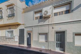 Pis  C/ horno del vidrio. Solvia inmobiliaria  piso salinas