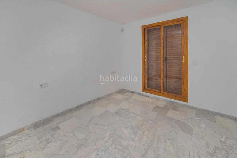 Foto f1733dcf-f4bb-4c01-9f49-15fe6564f10d. Appartamento con piscina in Mascarat Altea