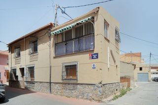 Chalet  C/ rincón del coco. Solvia inmobiliaria  casa churra
