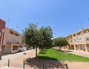 Casa pareada  C/ alfredo krauss. Solvia inmobiliaria  chalet adosado puçol