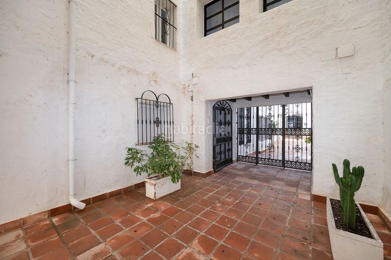 Foto 779ff5bc-e40e-4612-90fd-b205f4971a6e. Pis amb calefacció a Puerto Banús Marbella