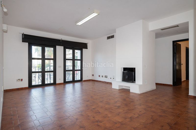 Foto f48628ee-b6f0-411f-a277-06eb3d4cf8e2. Pis amb calefacció a Puerto Banús Marbella