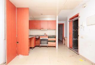 Appartement  C/ sant damia. Solvia inmobiliaria  piso terrassa