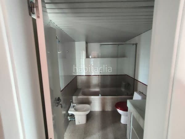 Foto 1deed382-96a9-4ffd-a669-25c1583e38f0. Pis a Plaça Europa - Port Aventura Salou