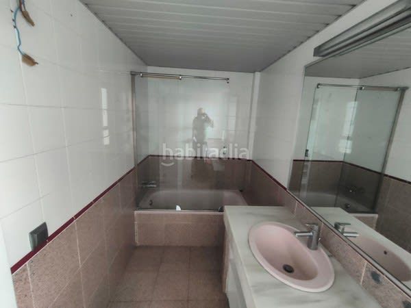 Foto 380801fc-6afe-40ed-ae91-bbdc187ecbf5. Pis a Plaça Europa - Port Aventura Salou