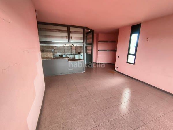 Foto 6e809687-296b-4fc9-aa80-3486e8cdacd0. Pis a Plaça Europa - Port Aventura Salou