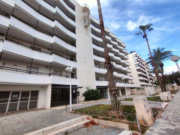 Foto 70cfaa6f-d07a-4b3c-abc4-3b7c6860668f. Pis a Plaça Europa - Port Aventura Salou