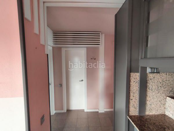 Foto 79902971-5c7d-42e4-a66f-a205c4b34afb. Pis a Plaça Europa - Port Aventura Salou