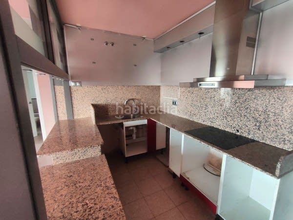 Foto 9f0fbfa1-3ddb-4d4b-9e46-849103262b63. Pis a Plaça Europa - Port Aventura Salou