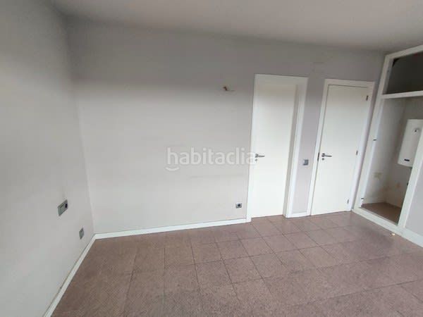 Foto afec9308-033f-4983-bee0-bf144ab15b23. Pis a Plaça Europa - Port Aventura Salou