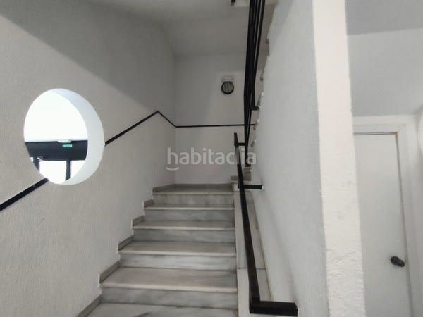 Foto b7a28698-7b48-48ac-a9de-85f7169522ae. Pis a Plaça Europa - Port Aventura Salou