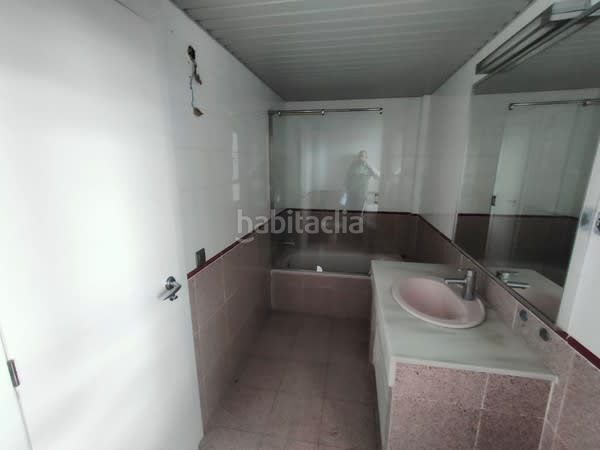 Foto cb203b5f-96ee-48f1-9383-9dd3dec7641e. Pis a Plaça Europa - Port Aventura Salou