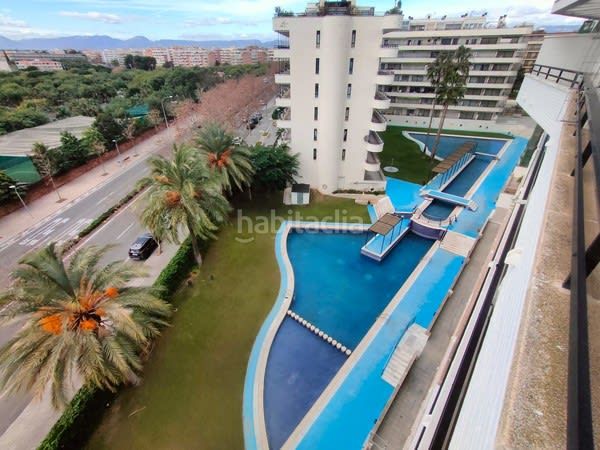 Foto ef011c47-3f11-41be-8560-39e546501f98. Pis a Plaça Europa - Port Aventura Salou