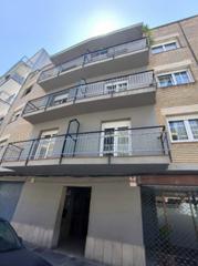 Pis  C/ pau muntades. Solvia inmobiliaria  piso igualada