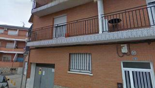 Aparcament cotxe  C/ juan beloqui. Solvia inmobiliaria  garaje tiemblo el