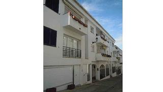Aparcament cotxe  C/ lladó. Solvia inmobiliaria  garaje palafrugell