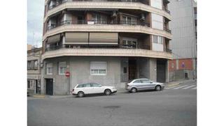 Parking voiture  C/ gaudí. Solvia inmobiliaria  garaje manresa