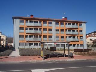 Aparcament cotxe  C/ alacant. Solvia inmobiliaria  garaje olot