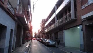 Aparcament cotxe  C/ mare de deu de montserrat. Solvia inmobiliaria  garaje moto viladecans