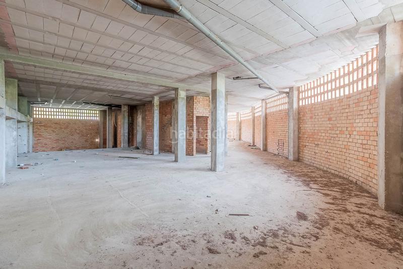 Foto 1d02343f-b383-4ed2-8a75-609c7bbba48d. Parking coche solvia inmobiliaria garaje en El Valle Lucena