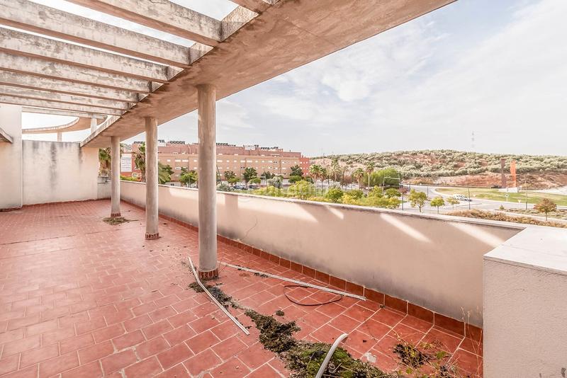 Foto 568e21a2-abd2-4e1d-b811-0ff40850c11c. Parking coche solvia inmobiliaria garaje en El Valle Lucena