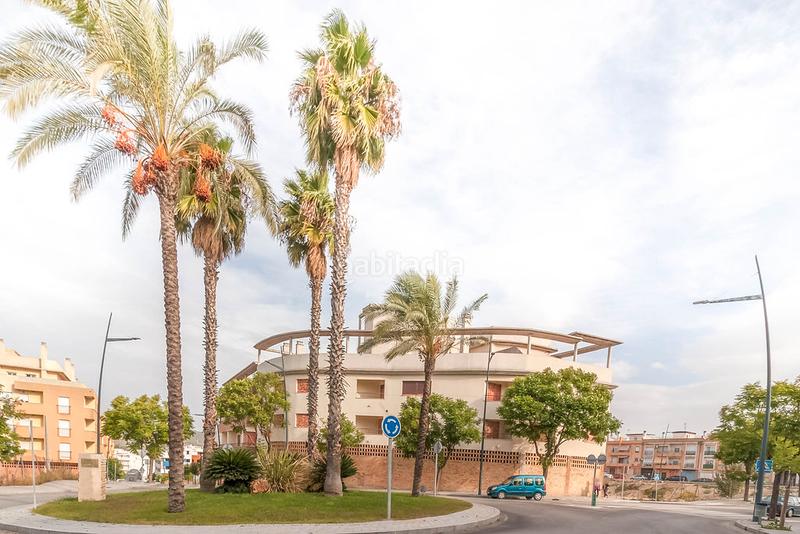 Foto aa4ad28b-8459-4c3a-9a79-5cd3ad5409f9. Parking coche solvia inmobiliaria garaje en El Valle Lucena