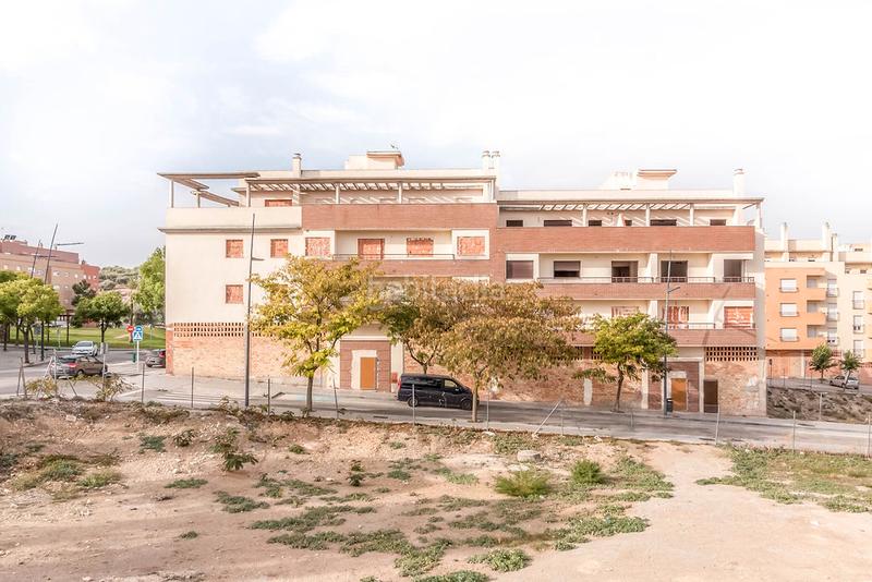 Foto b6330bc2-2b71-4d3b-a59b-afb219f841c5. Parking coche solvia inmobiliaria garaje en El Valle Lucena