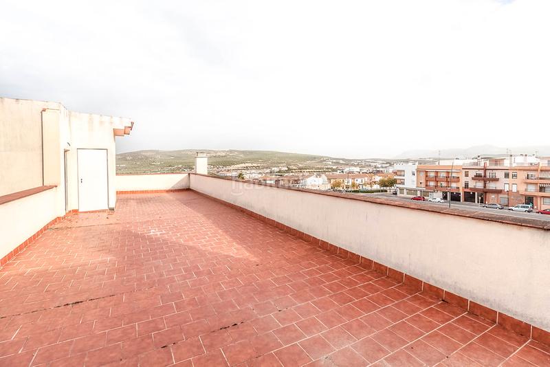 Foto ee4423fc-2ff9-47f0-a116-00f1a0f67d5b. Parking coche solvia inmobiliaria garaje en El Valle Lucena