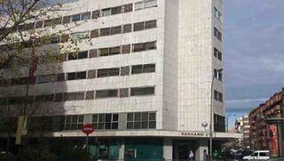 Parking coche  C/ serrano. Solvia inmobiliaria  garaje madrid
